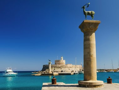 Εισβολή της Ziraat στην ελληνική οικονομία - Στο σφυρί έκταση στην Ρόδο (φωτό)